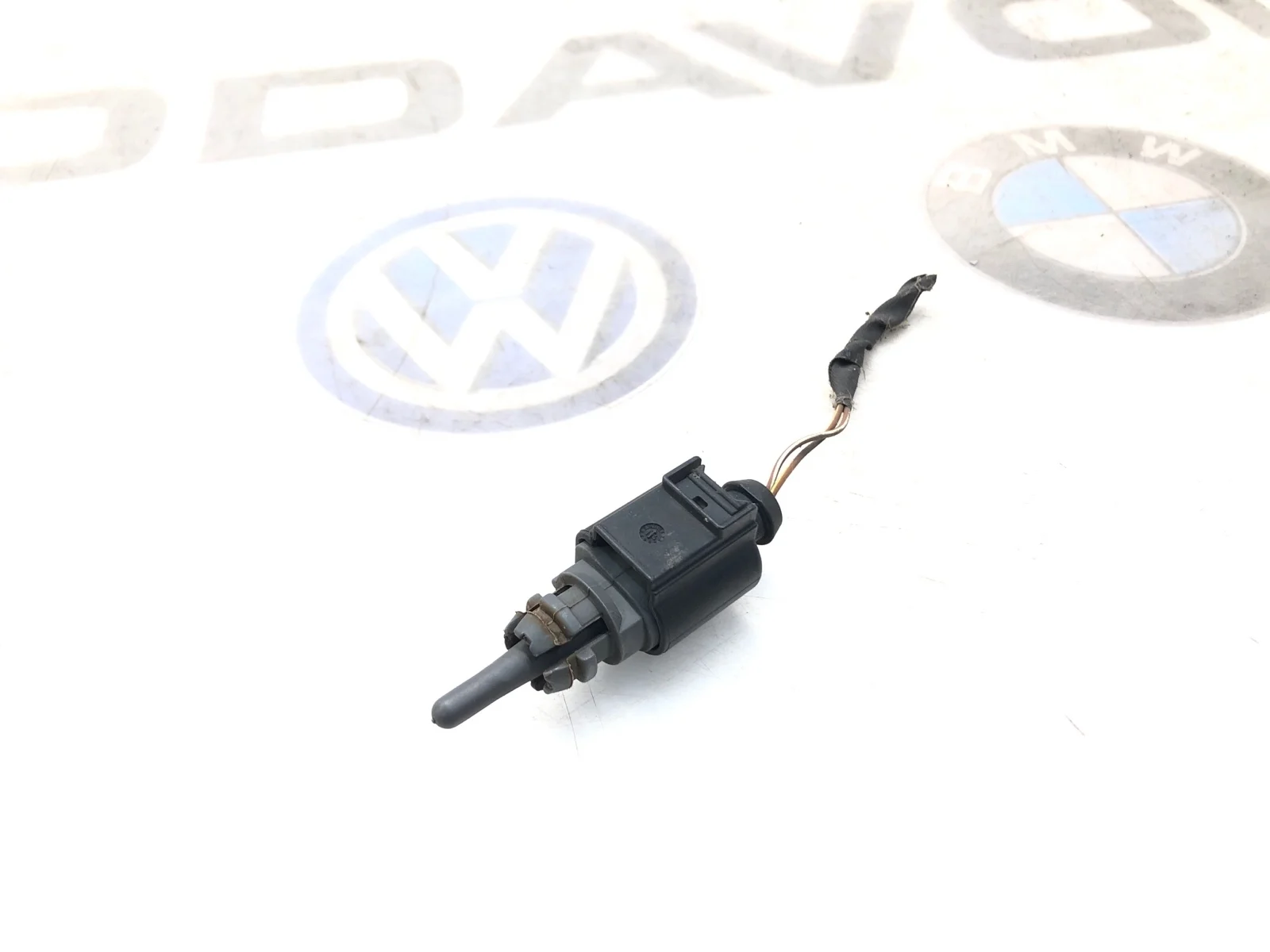 Датчик наружной температуры Skoda Octavia 8Z0820535 A7 (5E) 2.0 CKFC