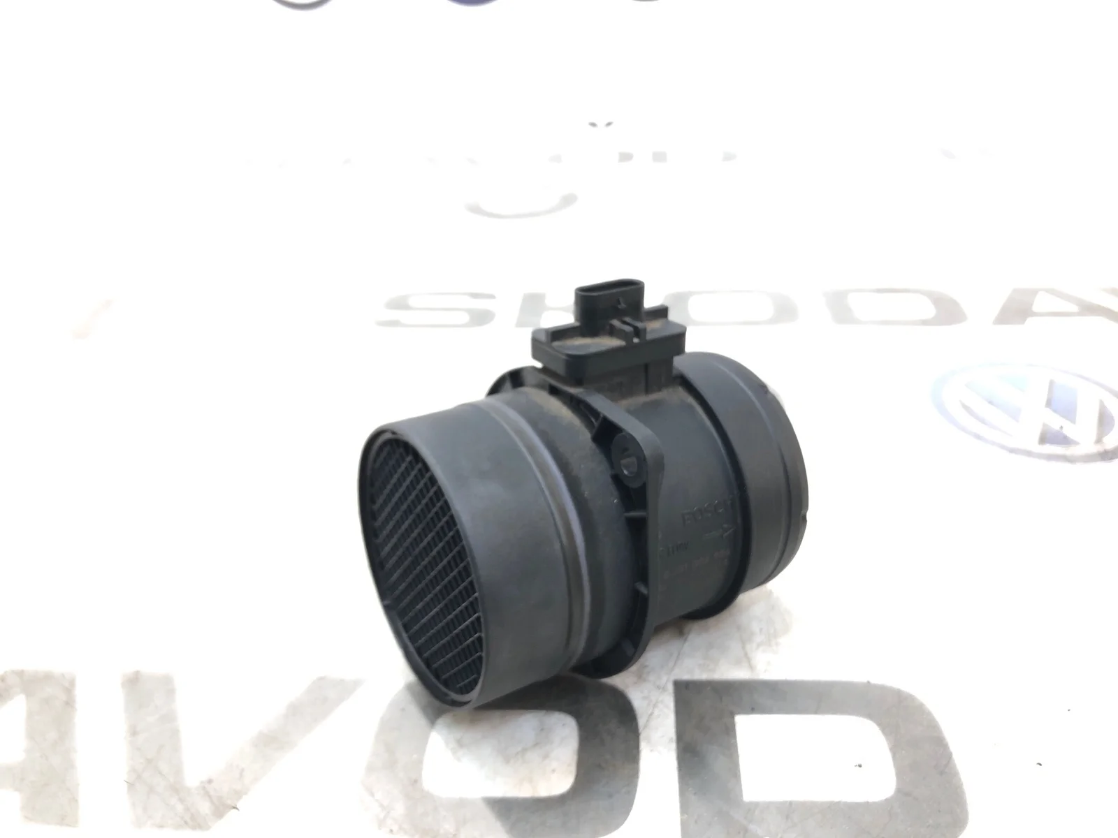 ДМРВ (расходомер) Skoda Octavia 03L906461A A7 (5E) 2.0 CKFC