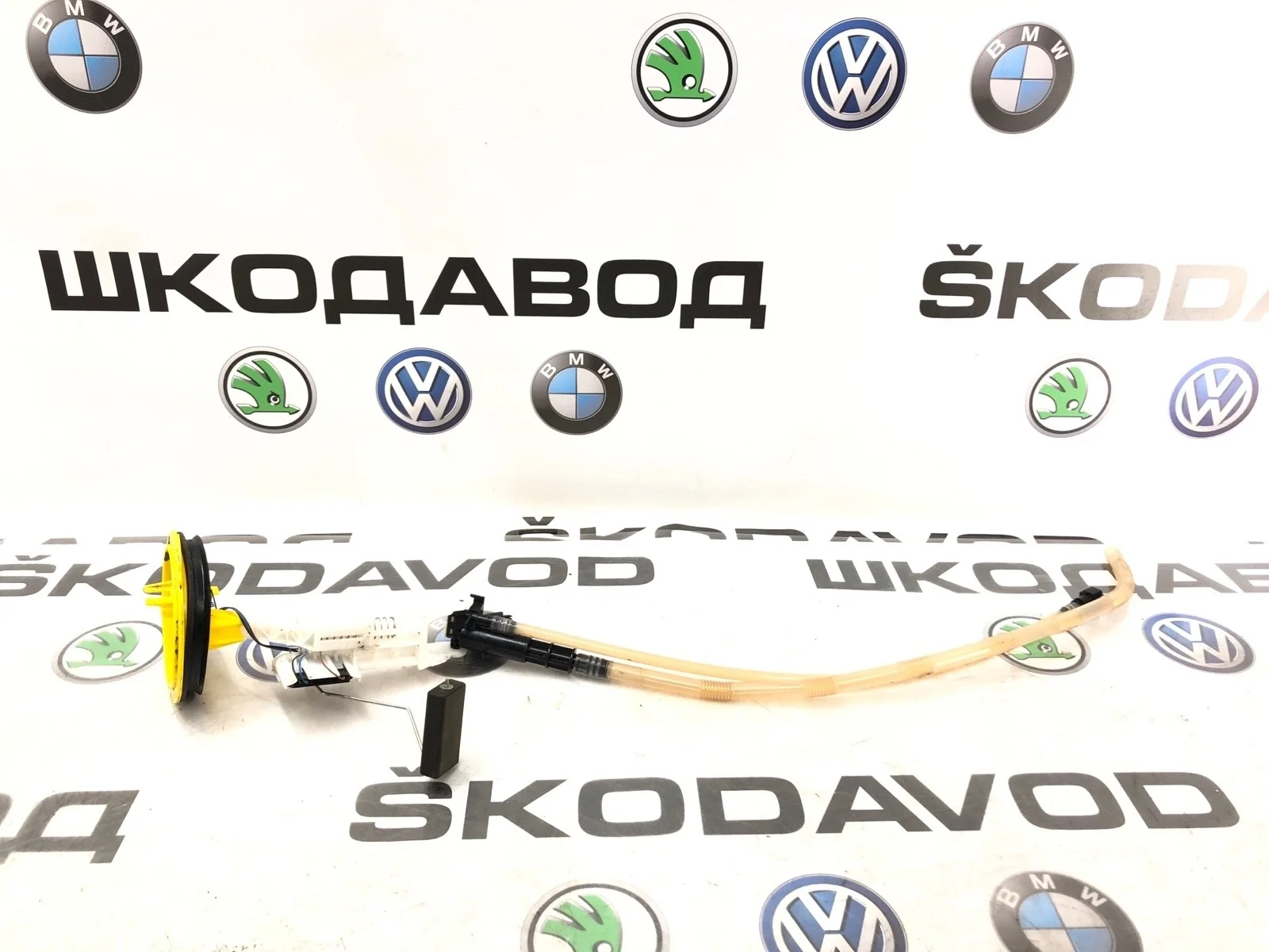 Датчик уровня топлива Skoda Octavia Scout 2011 1K0919673AK A5 (1Z) 2.0 CFHC