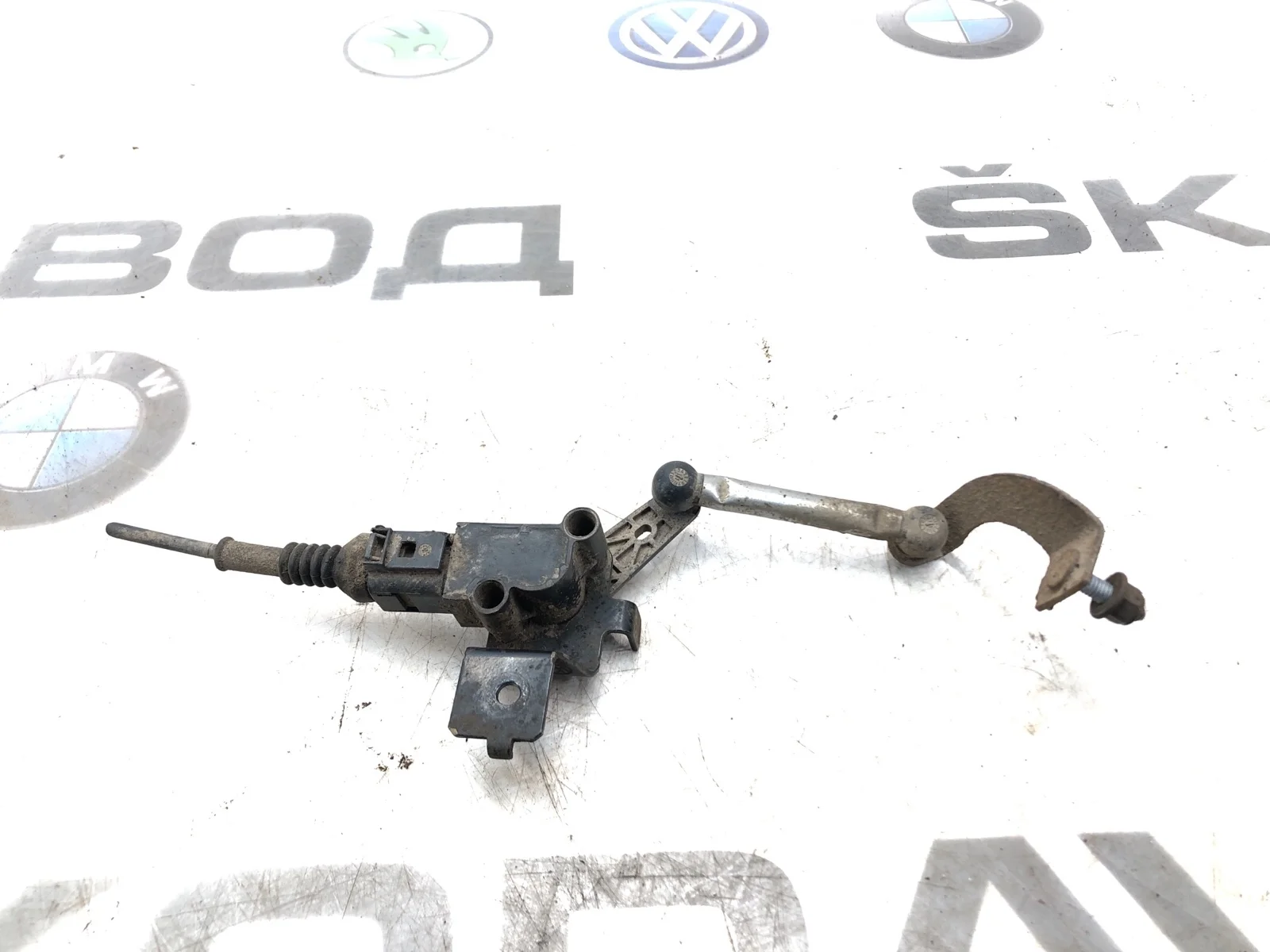 Датчик дорожного просвета Skoda Octavia Scout 2011 1K0941273N A5 (1Z) 2.0 CFHC