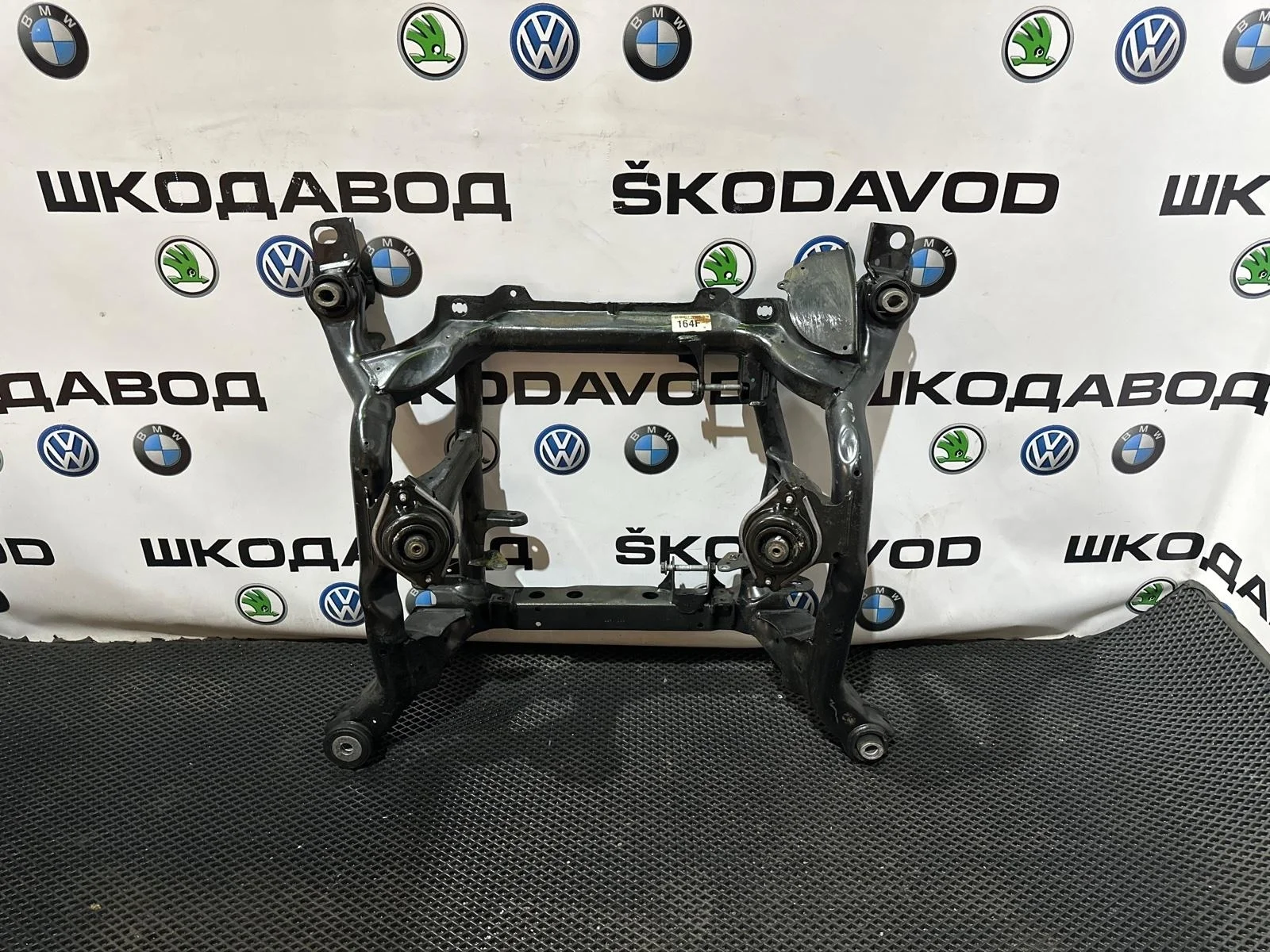 Подрамник Mercedes-Benz ML 2009 A1643300058 W164 3.0 OM642.940, передний