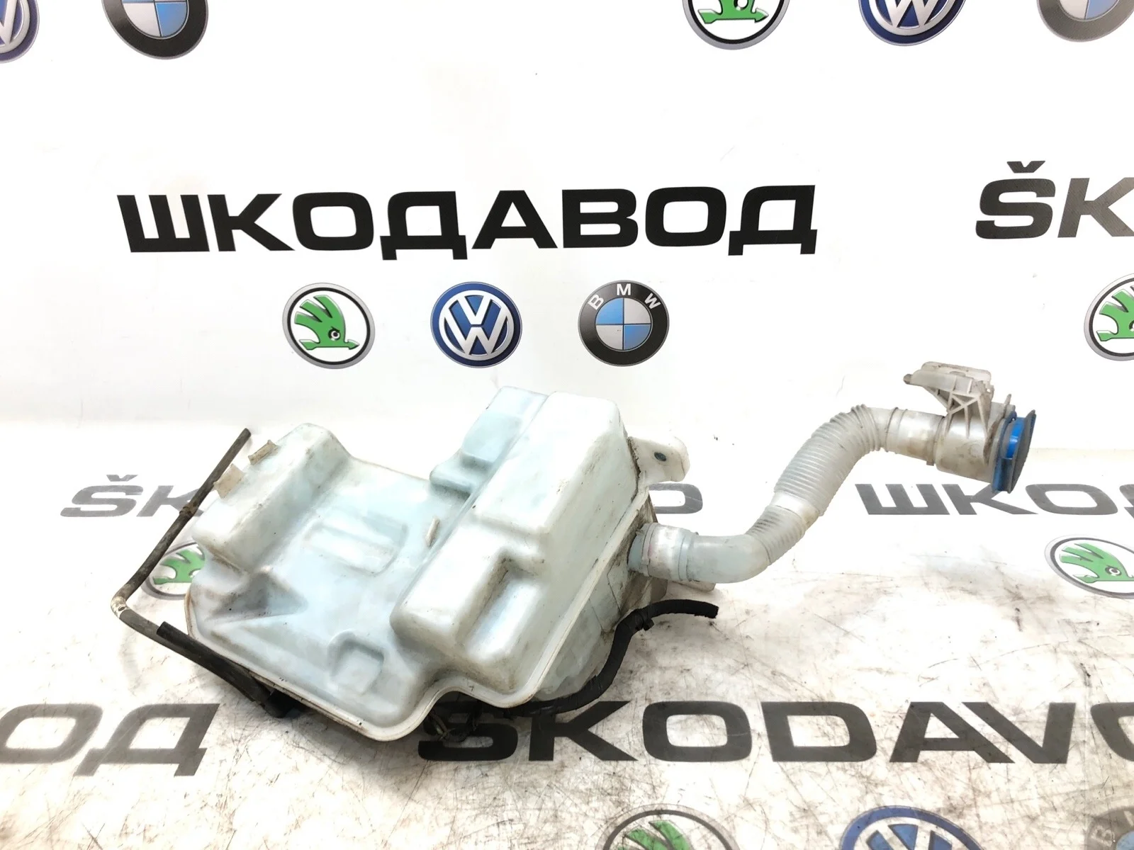 Бачок омывателя Skoda Superb 2016 5Q0955453R 3 (3V) 2.0 CRLB