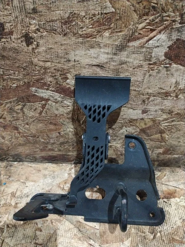 Крюк капота Audi S4 2007 8ED