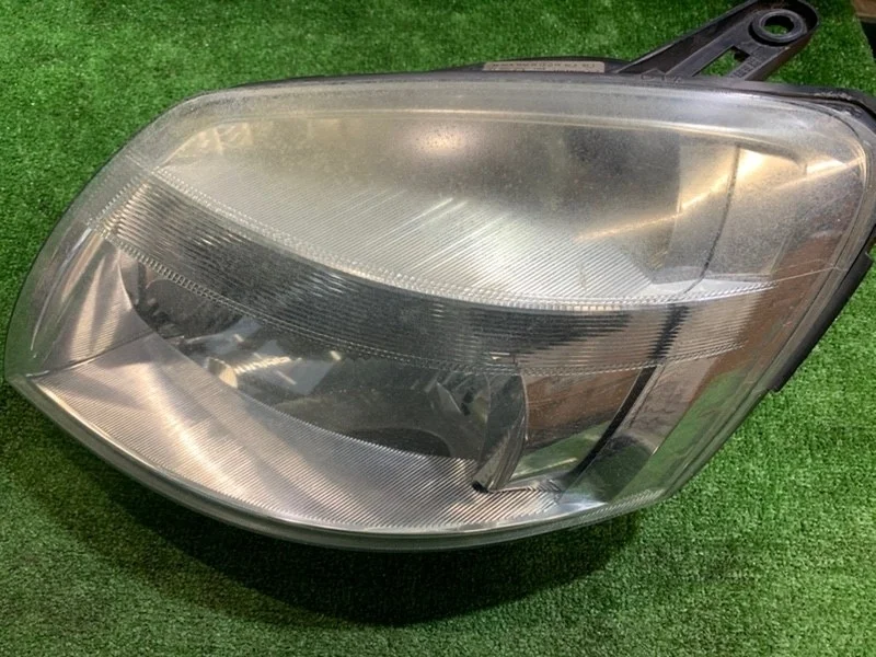 Фара левая Peugeot Partner