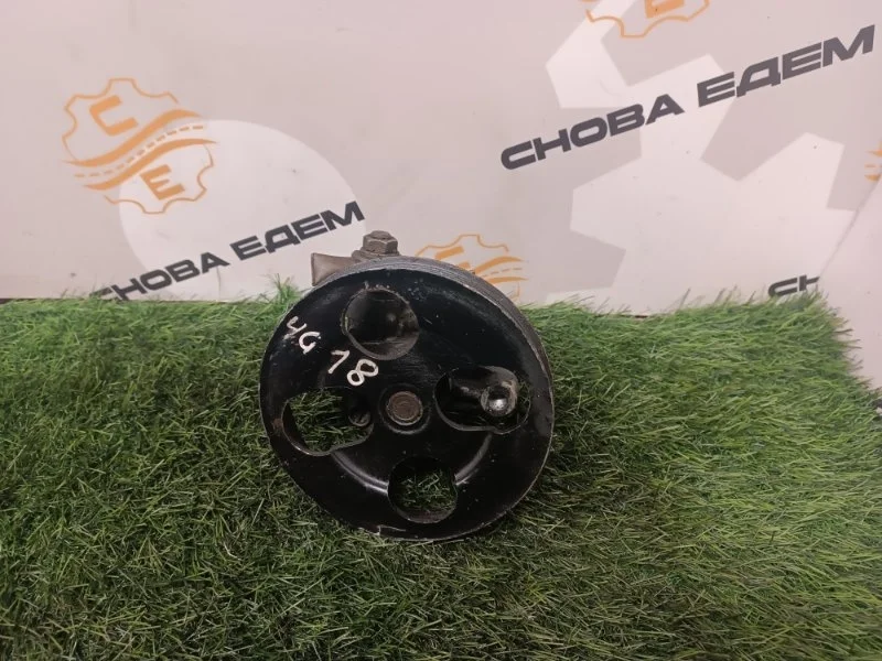 Насос гидроусилителя руля Mitsubishi Lancer 2009 MN184075 9 4G18