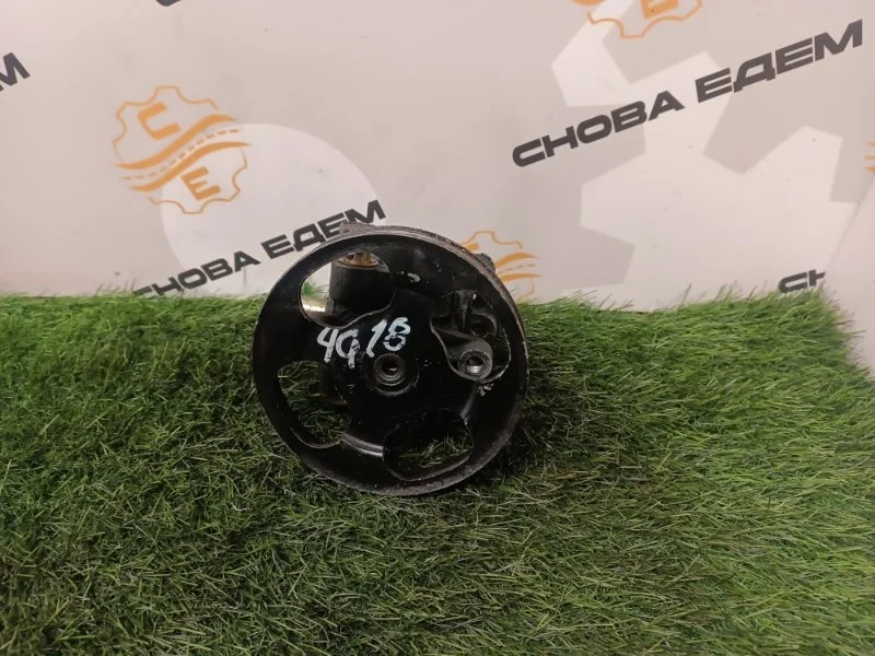 Насос гидроусилителя руля Mitsubishi Lancer 2009 MR403656 9 4G18