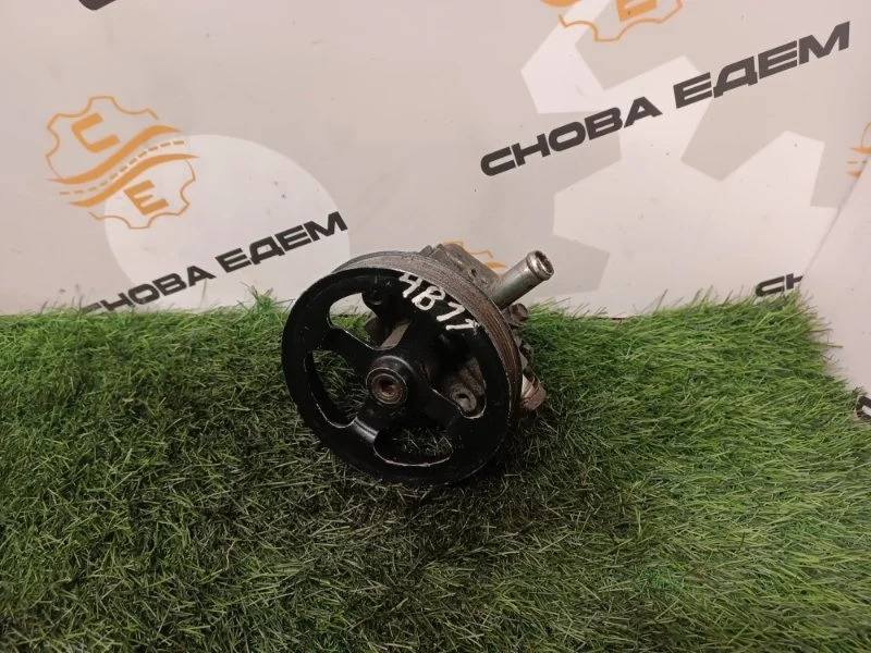 Насос гидроусилителя руля Mitsubishi Outlander MN100472 XL 4B11 2.0