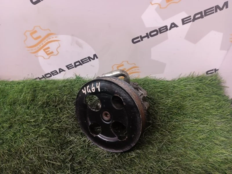 Насос гидроусилителя руля Mitsubishi Outlander MN100102 CU2W 4G64