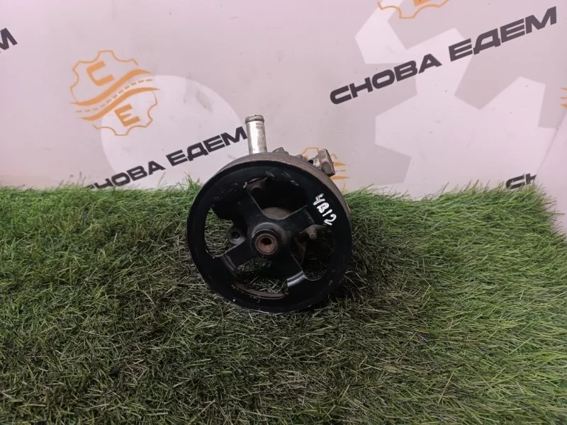 Насос гидроусилителя руля Mitsubishi Outlander MN100472 XL 4B12 2.4