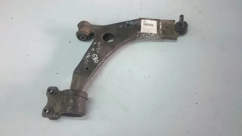 Рычаг Volvo S40 2007-2012 31277465, передний правый