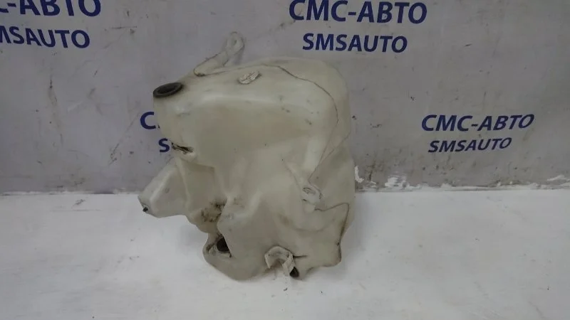 Бачок омывателя Volvo C30 2005-2012 30699398 2.4
