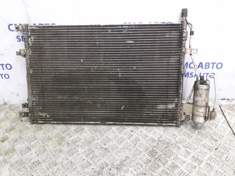 Радиатор кондиционера Volvo XC90 2002-2006 30665563