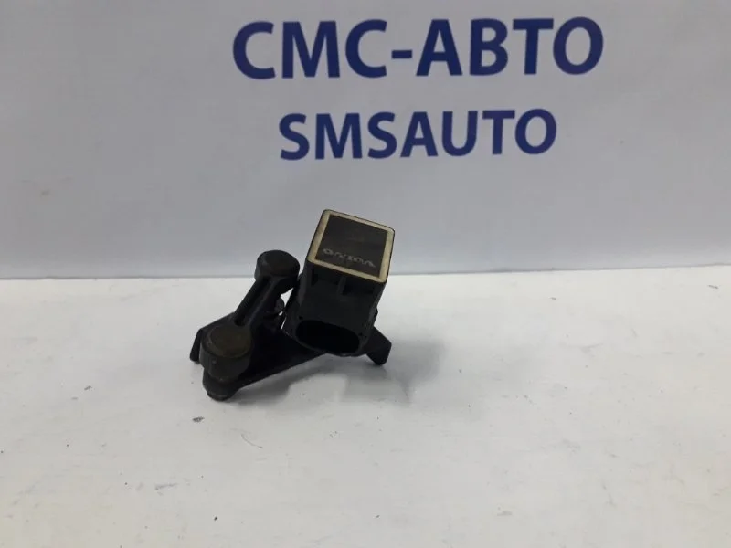Датчик уровня подвески Volvo S60 2001-2009 8622446
