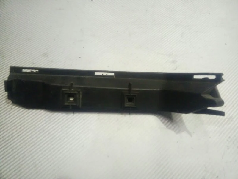 Кронштейн бампера под фонарь Volvo S40 04- 30655998 СЕДАН, задний левый