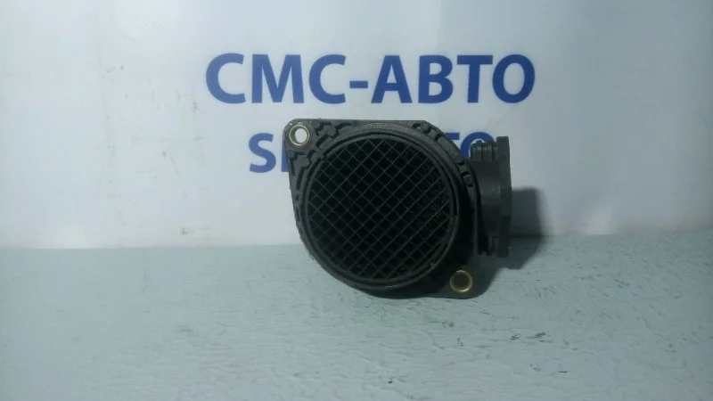 Расходомер воздуха Audi Q7 06A906461L 4.2 BAR