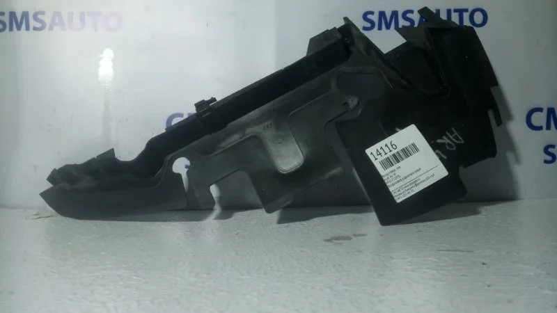 Воздуховод Audi A6 4F0121283C 4F, левый