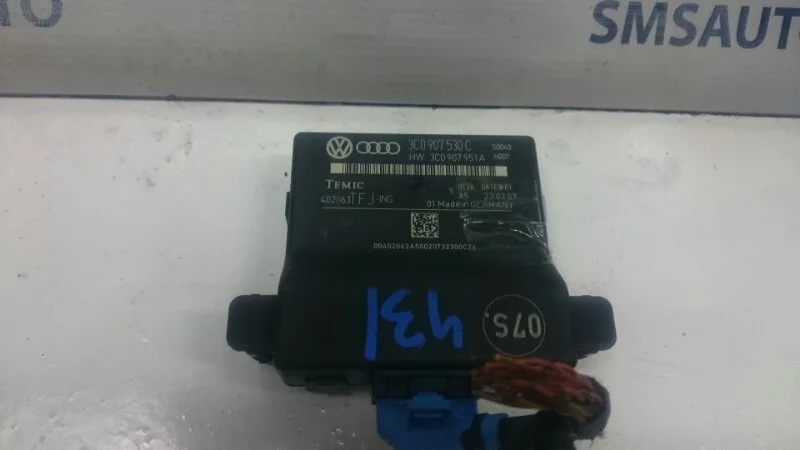 Блок электронный Volkswagen Passat 3C0907530C B6