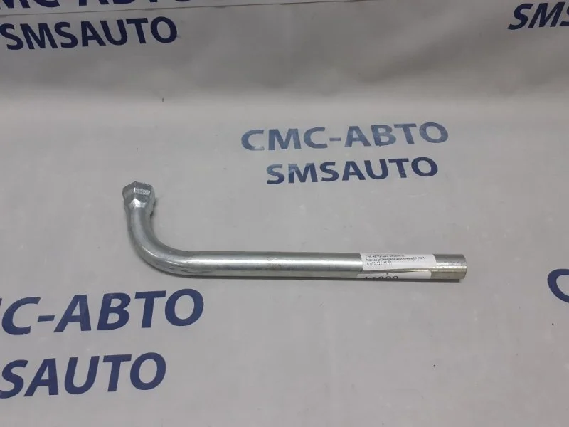 Ключ баллоный Audi 4D0012219A