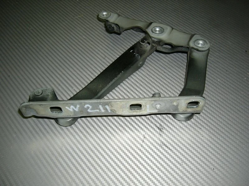 Петля капота Mercedes-Benz E-Class A2118800128 W211 E350, левая
