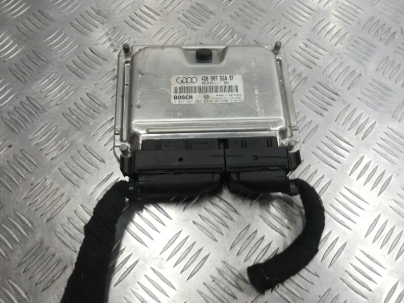 Блок управления ДВС Audi A8 2006-2008 4D0907560BF D3 3.2 BKP