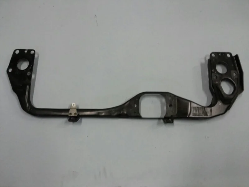 Траверса Audi A6 Allroad 2001-2004 4Z7805851 C5 2.7T BES, передняя