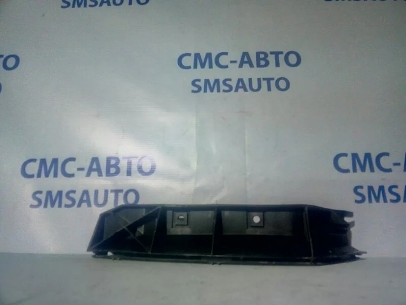 Кронштейн бампера под фонарь Volvo S40 2005-2007 30655998 2.4 B5244, задний левый
