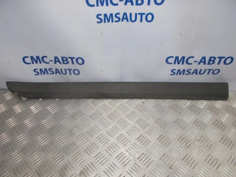 Молдинг двери Volvo XC90 2002-2006 30698454 ХС90 2.9T B6294T, задний правый