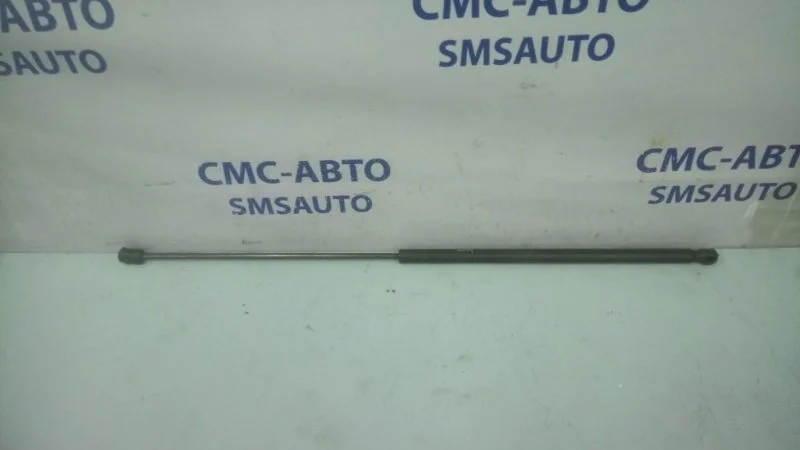 Амортизатор багажника Audi A3 2005-2007 8P0823359 2.0