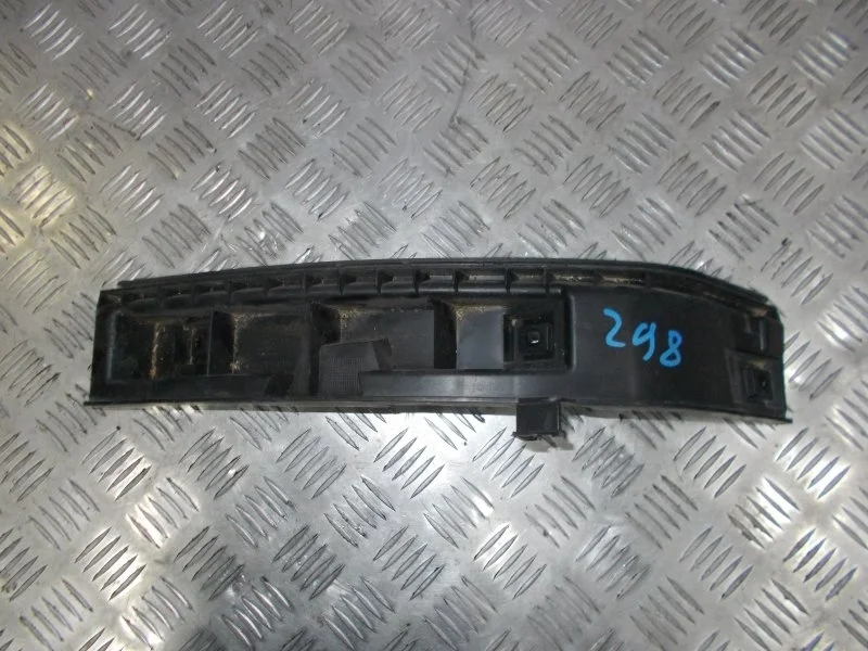 Кронштейн бампера под фонарь Volvo S80 2007-2013 30655125 С80 B8444S 4, задний правый