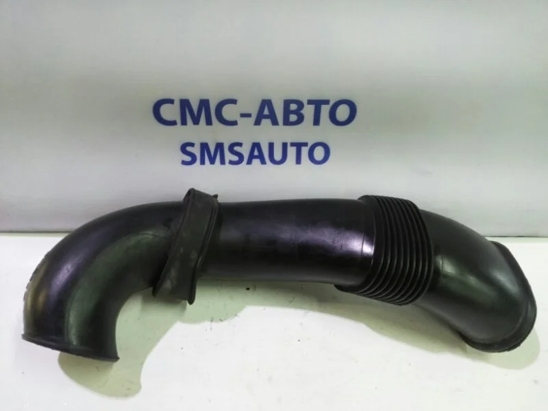 Воздуховод ДВС Volkswagen Touareg 2003-2006 7L6129752A 4.2 AQX