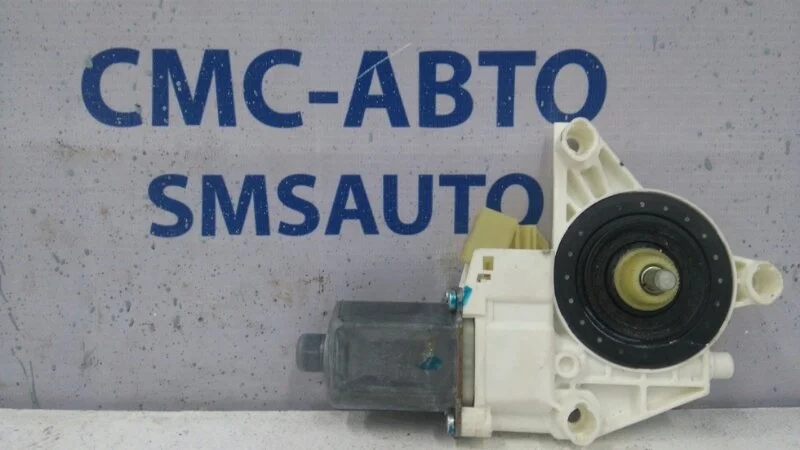 Моторчик стеклоподъемника Mercedes-Benz R-Class A2518200742 W251 R350, передний левый