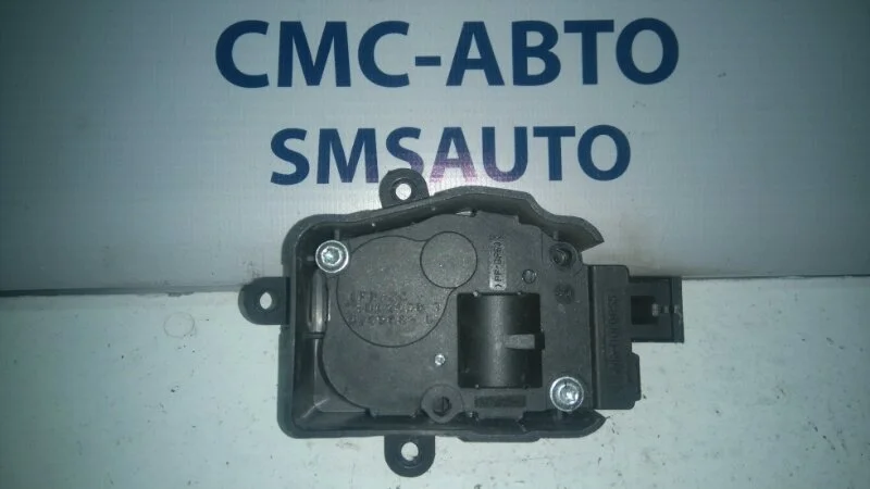 Моторчик заслонки отопителя Mercedes-Benz R-Class A1669060008 W251 3.5