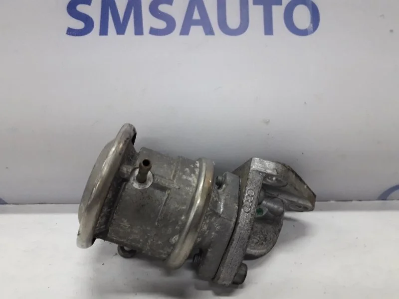 Клапан ЕГР Volkswagen Touareg 2002-2006 078131102F 4.2 AXQ