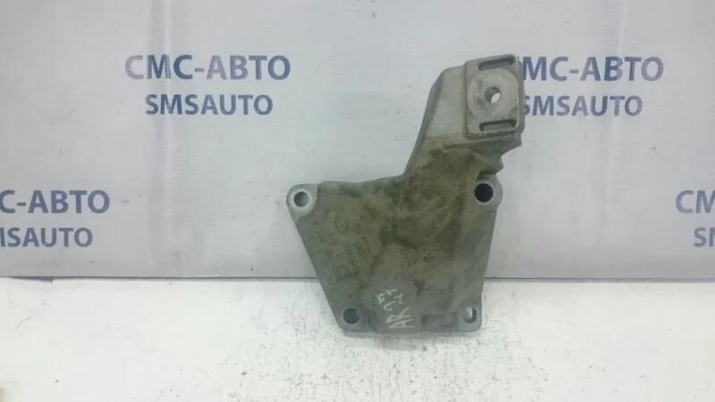Кронштейн ДВС Audi ALLROAD 2000-2005 8D0199307K C5 2.7T, левый