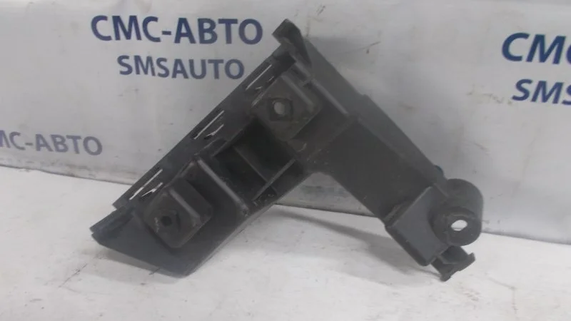 Кронштейн бампера под фонарь Volvo V70 2007-2012 30678651, задний правый
