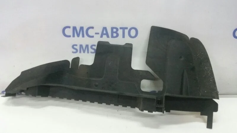 Воздухозаборник Audi A6 2005-2007 4F0121284C C6 2.4 BDW, правый