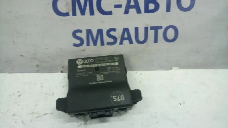 Блок интерфейс Volkswagen Passat 2006-2008 3C0907530C B6 2.0