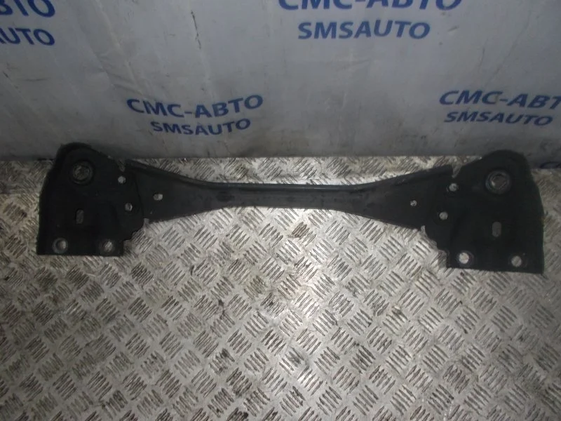 Балка передняя Volvo S60 2010-2013 30699889 С60 1.6T