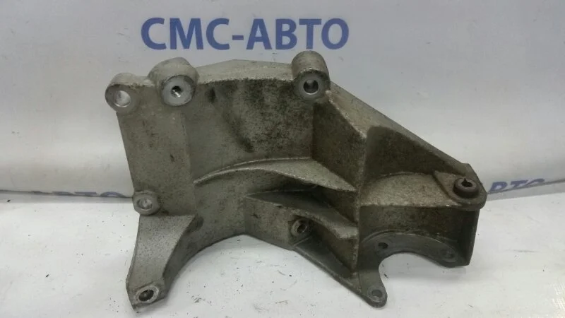 Кронштейн кондиционера Audi A8 2003-2005 077260885M D3 4.2 BFL