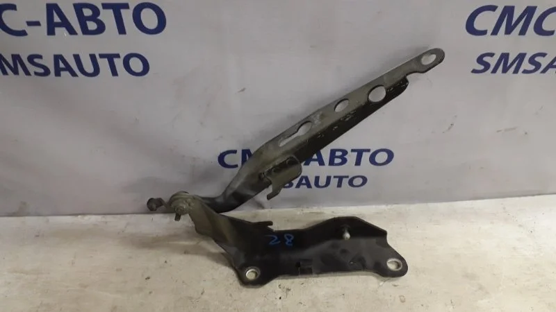 Петля капота Volvo XC90 2007-2012 30716883 ХС90 3.2, правая