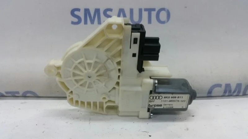 Моторчик стеклоподъемника Audi A4 2008-2011 8K0959811 8K 1.8T, задний левый