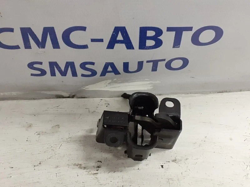 Замок капота с датчиком Mercedes-Benz CLS-Class A2198800160 W219 3.5