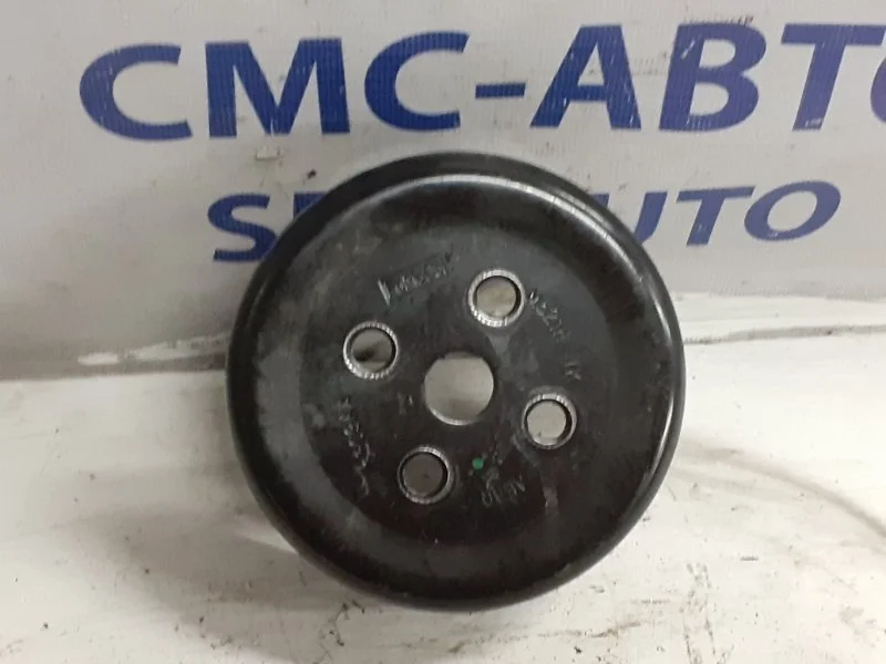 Шкив помпы Volvo S60 2010-2013 31330447 С60 1.6T