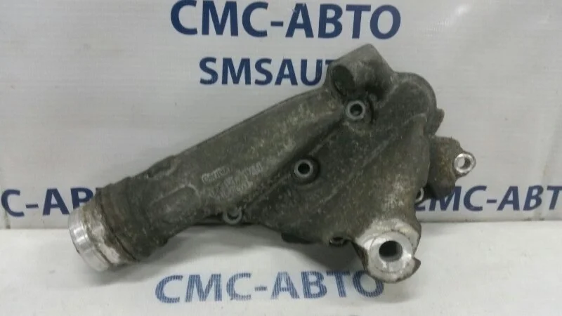 Фланец системы охлаждения Audi A6 06E121161AN C7 3.0T