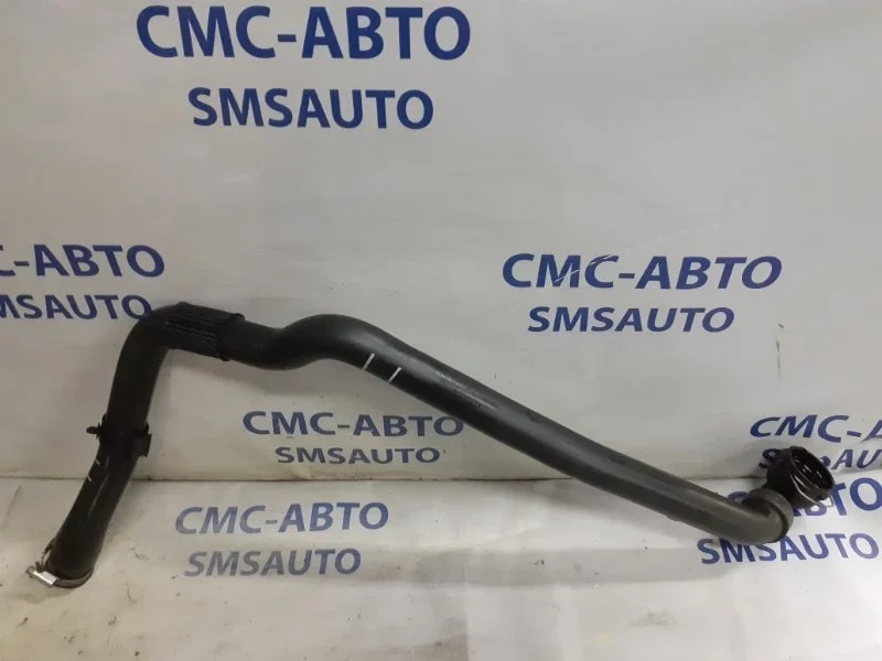 Патрубок охлаждения верхний Volvo XC60 2010-2013 31319605 ХС60 2.0T