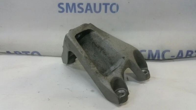 Опора ДВС Audi A8 4E0199307BR S8 5.2, левая