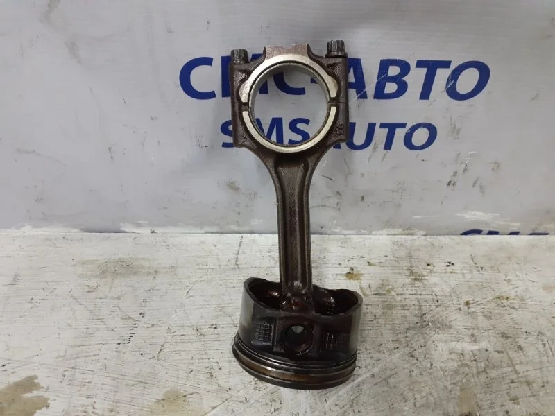 Шатун Volvo XC70 2001-2002 31251468 ХС70 2.4T