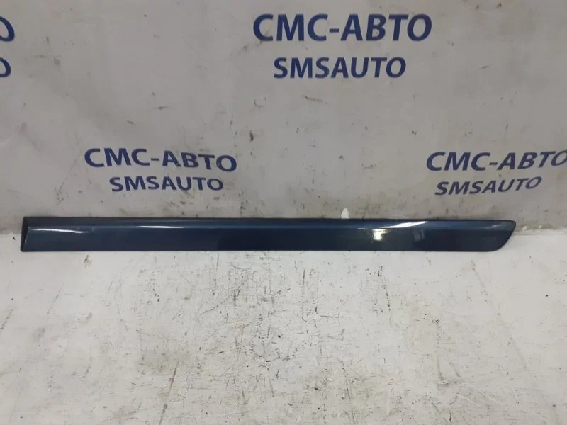 Молдинг двери Volvo XC70 2005-2007 39988203 ХС70 2.5T, задний левый