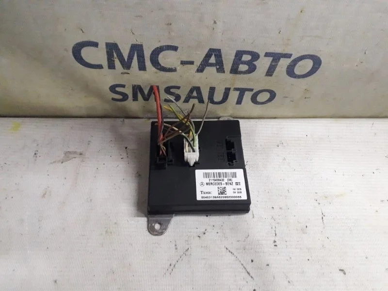 Блок комфорта Mercedes-Benz E-Class A2115458432 W211 2.5, передний правый