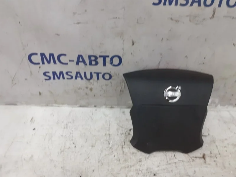Подушка безопасности водителя Volvo XC60 30740636 ХС60 2.4D